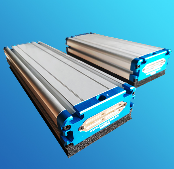 简单介绍下海绵吸盘的特点与应用(1) 海绵吸盘